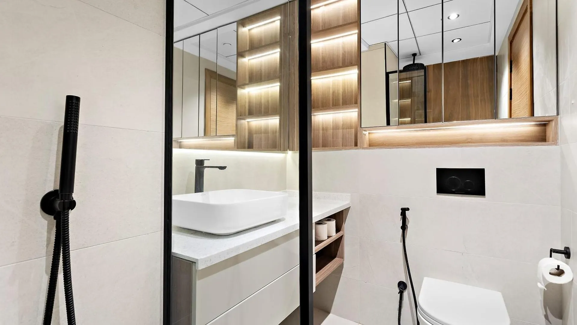 Lux Studio In Arjan With Pool And Full Amenities Dubai